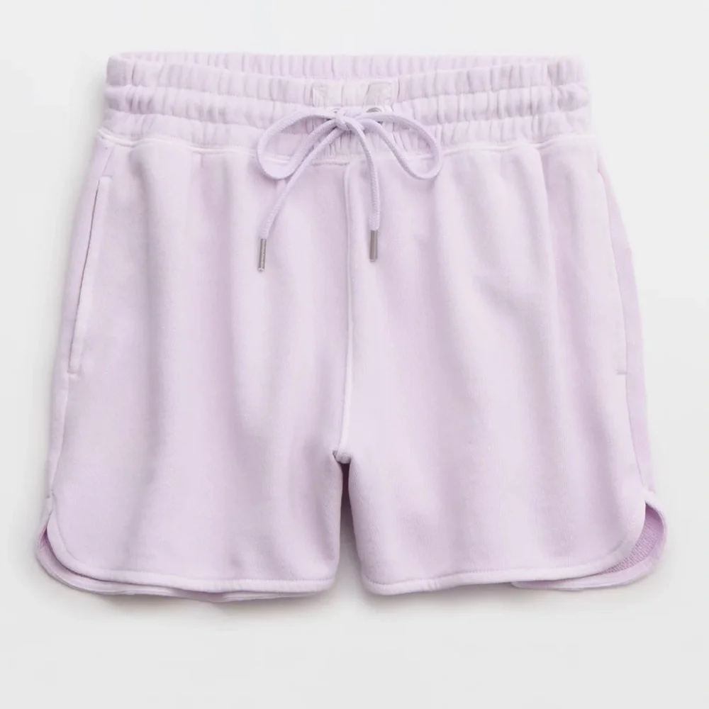 Aerie Set ๐ Sweatshirt and Shorts Set - Picture 3 of 6